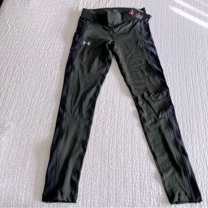 NWT Under Armour olive/black “Cold Gear” compression legging